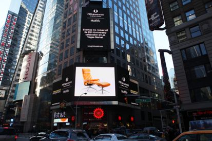 Times Square Stressless